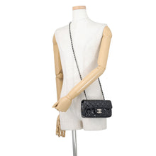 Load image into Gallery viewer, CHANEL Matelasse Mini Flap Bag BlackA65050 Patent Leather
