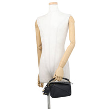 Load image into Gallery viewer, LOEWE Puzzle bag BlackA510PLIX04 Feather Light Napalm Size Mini
