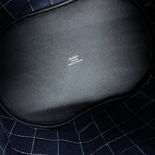 将图像加载到图库查看器中，HERMES Trek H Pouch Blue Nuit/Black Tattersall Canvas Swift Leather
