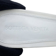 将图像加载到图库查看器中，Bottega Veneta Quilted Padded Mules White729764VBRR09122 Leather Size 36
