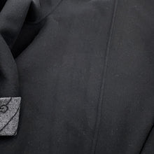 Load image into Gallery viewer, GUCCI Diagonal G Reversible Collarless Coat Size 38 Black746532 Wool Silk
