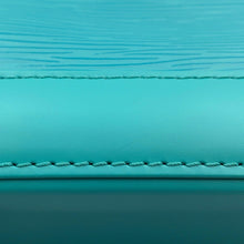 Load image into Gallery viewer, LOUIS VUITTON Alma TurquoiseM41293 Epi Leather Size BB
