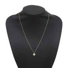 将图像加载到图库查看器中，Van Cleef &amp; Arpels Sweet Alhambra PendantVCARF69100 18K Yellow Gold
