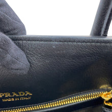 Load image into Gallery viewer, PRADA Logo Tote Bag Black1BG517_2CYS_F0002_V_OOO Soft Grain Leather Size Medium
