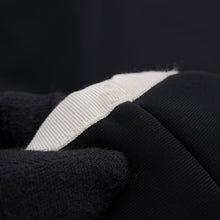 Load image into Gallery viewer, MONCLER Grenoble Hooded Down Jacket Size XS Black/WhiteH20988G0002780995 Polyester52% Nylon32%

