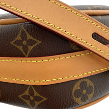 Load image into Gallery viewer, LOUIS VUITTON Boite Hat Spool BrownM45149 Monogram Size PM
