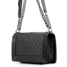 Load image into Gallery viewer, CHANEL Boy Chanel 25 BlackA67086 Caviar Leather Size 25
