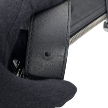 Load image into Gallery viewer, Givenchy Vwayu BlackBK50CWK1Y1-001 Leather
