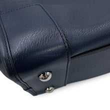 Load image into Gallery viewer, LOEWE Amazonas Navy Leather Size 36

