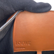 Load image into Gallery viewer, LOEWE Hammock Shoulder Tan387.30.S35 Classic Calf LeatherLeather Size Small
