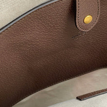 将图像加载到图库查看器中，GUCCI GG Supreme 2WAYBag Beige/Brown688497 GG SupremeCanvas Leather
