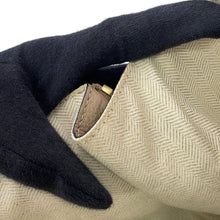Load image into Gallery viewer, LOEWE hammock SandA538S35X51 2150 Soft Grained Calf Leather Size Small
