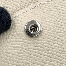 Load image into Gallery viewer, HERMES Bearn Coin Purse Craie Epsom
