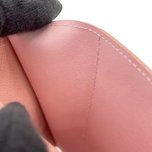 将图像加载到图库查看器中，LOUIS VUITTON Portefeuille Victorine Rose BallerineM62360 Monogram
