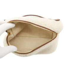 将图像加载到图库查看器中，Loro Piana Loro Piana Extra Pocket Pouch White/Gold Fur Leather Size L19
