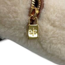 将图像加载到图库查看器中，Loro Piana Loro Piana Extra Pocket Pouch White/Gold Fur Leather Size L19

