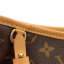 Load image into Gallery viewer, LOUIS VUITTON Carryall NM BordeauxM46197 Monogram Size MM
