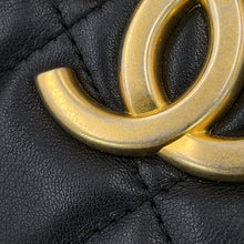 将图像加载到图库查看器中，CHANEL Matelasse Hobo Chain Shoulder Bag BlackAS4532 Lambskin
