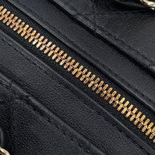 将图像加载到图库查看器中，CHANEL Matelasse 2-Way Chain Vanity Bag BlackAS3345 Calf Leather
