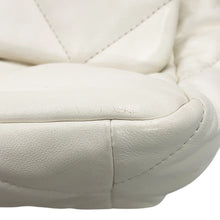 将图像加载到图库查看器中，CHANEL CHANEL 19 Dixneuf Matelasse Shoulder Bag WhiteAS1161-B07327-10601 Lambskin Size Large

