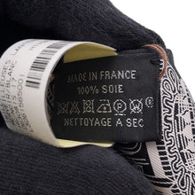 Load image into Gallery viewer, HERMES Twilly Merveilleuses Lanternes Black/White Silk100%
