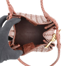 Load image into Gallery viewer, Bottega Veneta INTRECCIATO Parachute Sapere796569VCPPT2506 Lambskin Size Small
