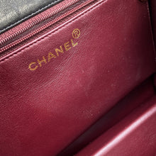 Load image into Gallery viewer, CHANEL Matelasse ChainShoulder Bag BlackA03569 Lambskin
