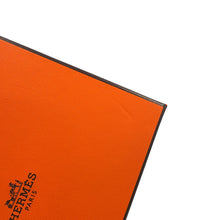 Load image into Gallery viewer, HERMES BEAN Compact Cumin Chevre Myzore Goatskin
