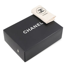 Load image into Gallery viewer, CHANEL Matelasse W flap Chain Shoulder Bag BeigeA01113 Lambskin Size 23
