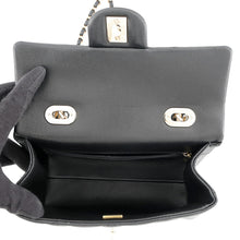 将图像加载到图库查看器中，CHANEL Matelasse Top Handle Flap Bag BlackAS4711 Caviar Leather Size Mini

