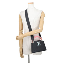 将图像加载到图库查看器中，LOUIS VUITTON Capucines Noir/Blue/PinkM56072 Taurillon Leather Plexiglas Size Mini
