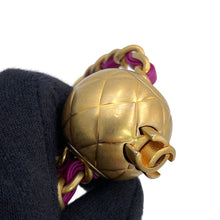 将图像加载到图库查看器中，CHANEL Mini Matelasse Cocoball ChainShoulder Bag PurpleAS1786 Lambskin

