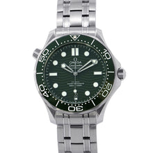 将图像加载到图库查看器中，OMEGA Seamaster300M Co-Axial Master Chronometer W42mm Stainless Steel Green Dial210.30.42.20.10.001
