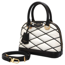 将图像加载到图库查看器中，LOUIS VUITTON Alma White/Black M23761 Lamb Leather Size BB
