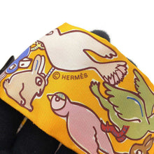 将图像加载到图库查看器中，HERMES Twilly Mille et Un Lapins A Thousand and One Rabbits Bouton d&#39;Or/Parme/Beige Silk100%
