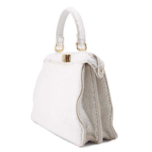 将图像加载到图库查看器中，FENDI Peekaboo Icy You White 8BN321 Mouton Size Medium
