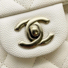 Load image into Gallery viewer, CHANEL Matelasse ChainShoulder Bag White A01112 Caviar Leather Size 25
