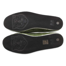 Load image into Gallery viewer, GUCCI Interlocking G slip-ons Green574882 Velour Size #8
