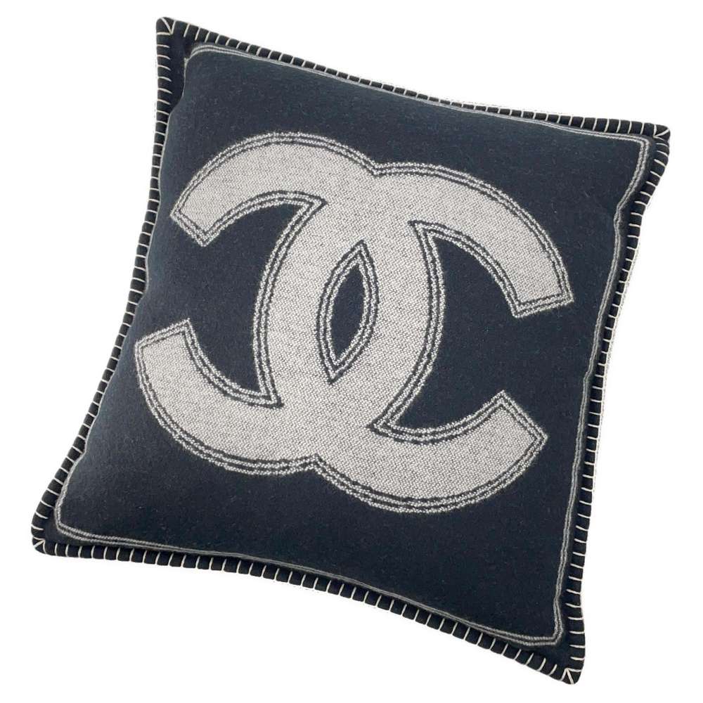 CHANEL Logo Double Face Cushion Black/Gray Wool 90% Cashmere10%