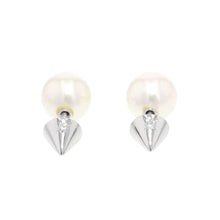 Load image into Gallery viewer, TASAKI Refined Rebellion Earrings E-3699-18KWG 18K White Gold
