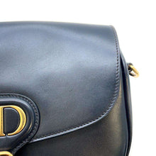 将图像加载到图库查看器中，Dior Bobby Shoulder Bag Black M9319UMOL Leather Size Medium
