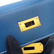 Load image into Gallery viewer, HERMES Kelly Retourne Blue Thalassa Box Calf Leather Vibrato Size 32
