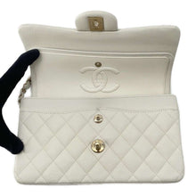 Load image into Gallery viewer, CHANEL Matelasse W Flap W Chain Shoulder Off-white A01113 Caviar Leather Size 23
