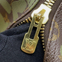 Load image into Gallery viewer, LOUIS VUITTON Keepall Vert M92196 Monogram・Graffiti Size 50
