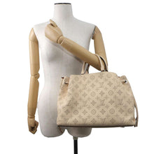 将图像加载到图库查看器中，LOUIS VUITTON Bella Tote claim M59203 Monogram Mahina
