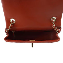 将图像加载到图库查看器中，CHANEL Mini Materasse Chain Shoulder Red A69900 Lambskin
