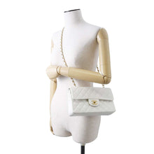 Load image into Gallery viewer, CHANEL Matelasse ChainShoulder White A01113 Lambskin
