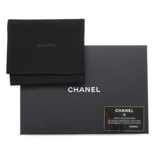 将图像加载到图库查看器中，CHANEL Matelasse Pearl Chain Wallet Black AP2583 Lambskin
