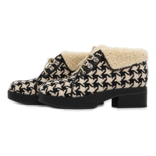 将图像加载到图库查看器中，GUCCI Houndstooth Boots White/Black591039 Wool Boa Size 37
