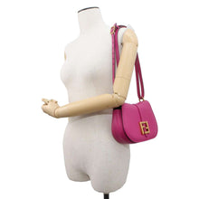 将图像加载到图库查看器中，FENDI C&#39;mon Shoulder Bag Pink 8BS082 Leather Size Small
